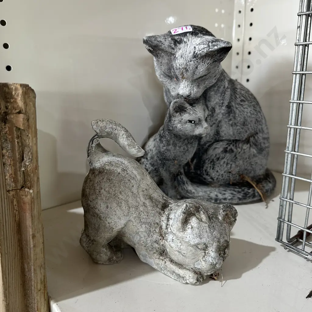 2 concrete garden cats Image 1++