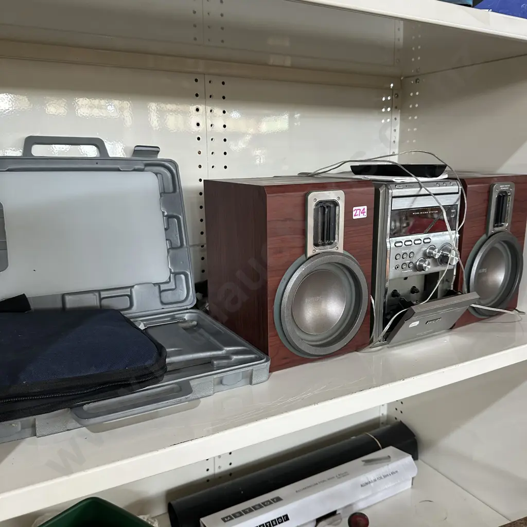 Stereo , knife and picnic set Image 1++