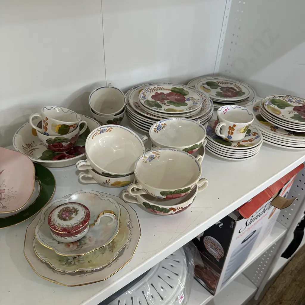 Large lot Belle Fiori etc Image 1++