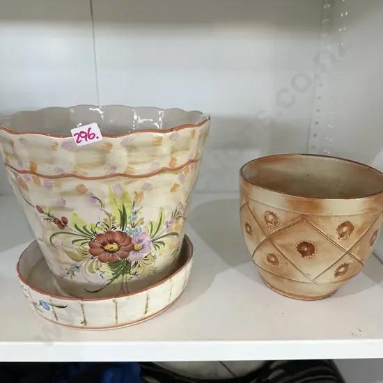 2 planters