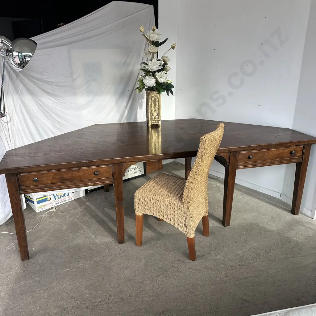 Bespoke Desk- lovely inch thick American Oak Image 1++