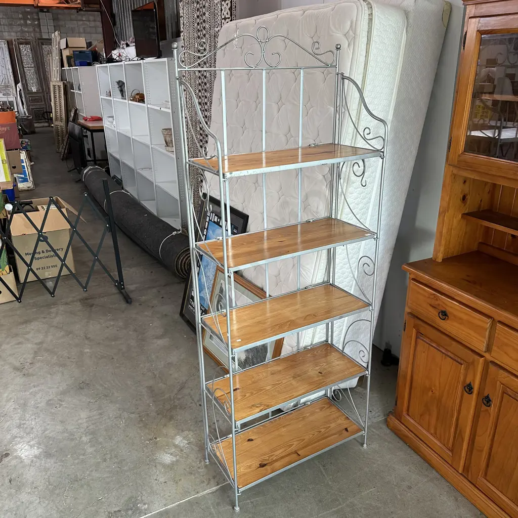Metal/Pine stand Image 1++