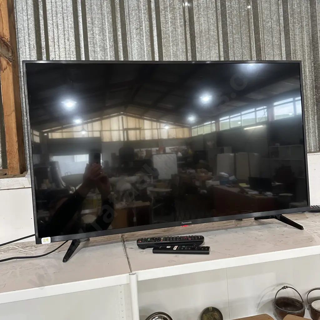 Smart TV Image 1++