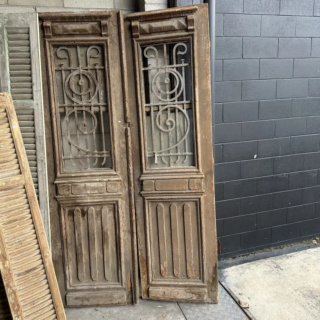 Egyptian doors (approx 2370 x 1300) Image 1++