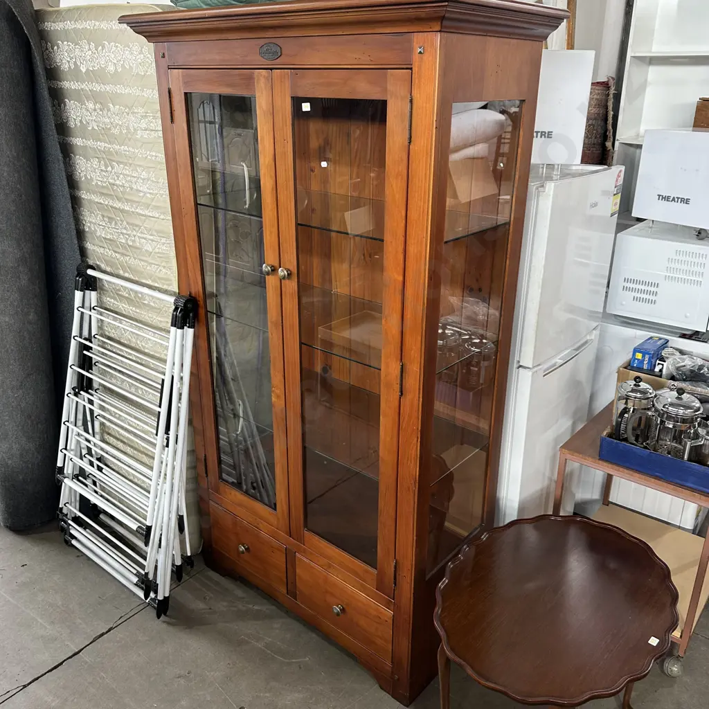 Display cabinet Image 1++
