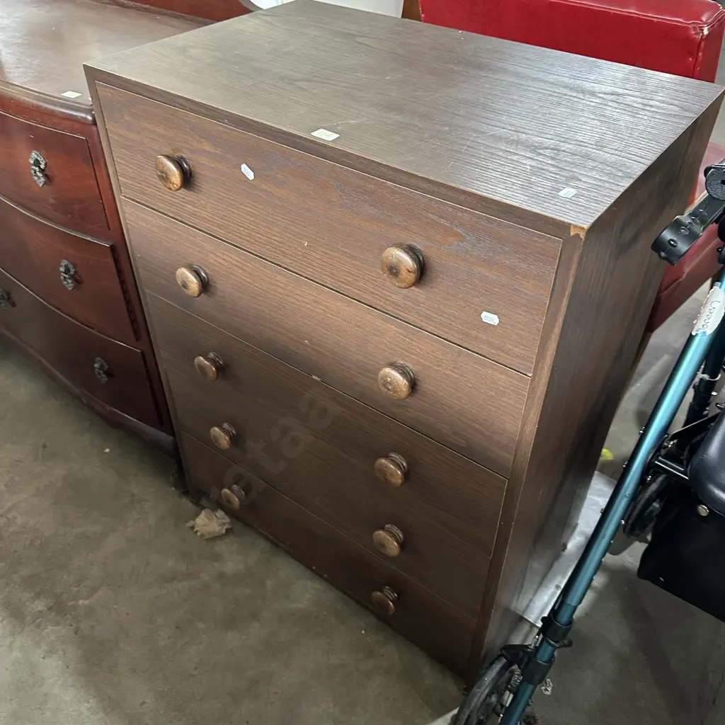 Chest and side drawers Image 1++