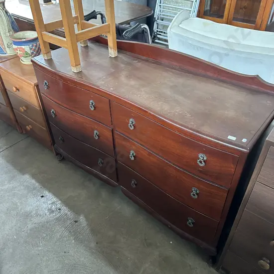 Lowboy plus stool