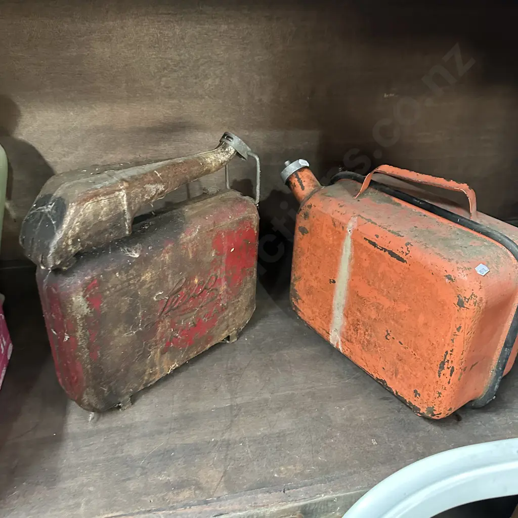 2 petrol cans Image 1++
