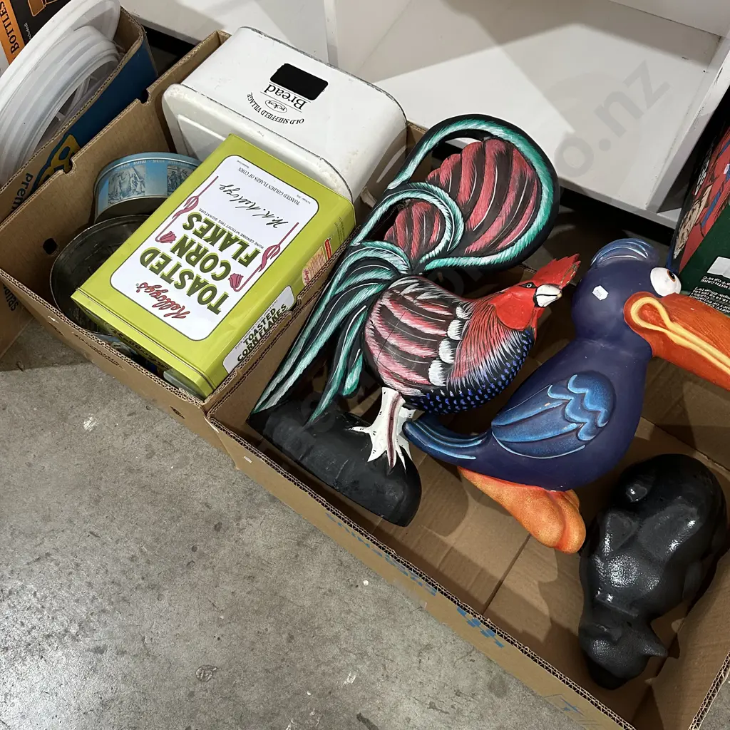 2 box ornaments  and tins Image 1++