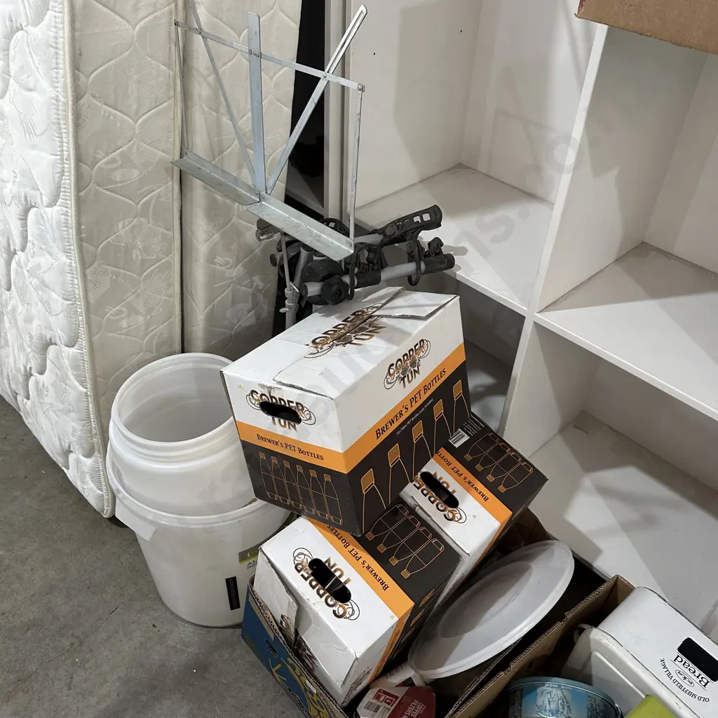 Brew kit, music stand, bike rack Image 1++