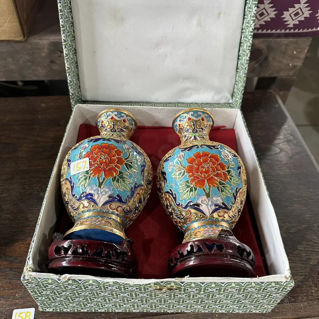 Boxed pair of colourful vases Image 1++