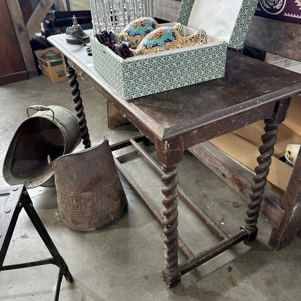 barlet twist hall table Image 1++