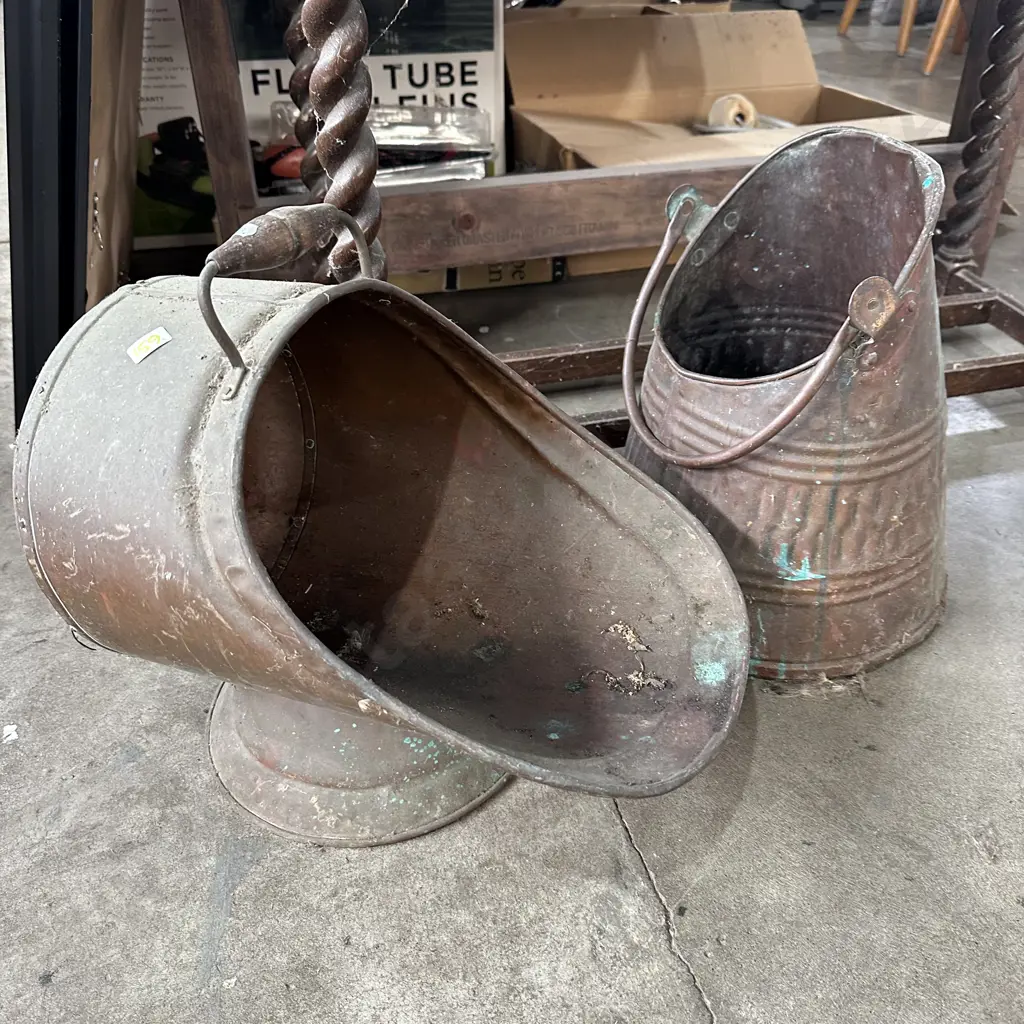 Brass coal scuttle  etc Image 1++