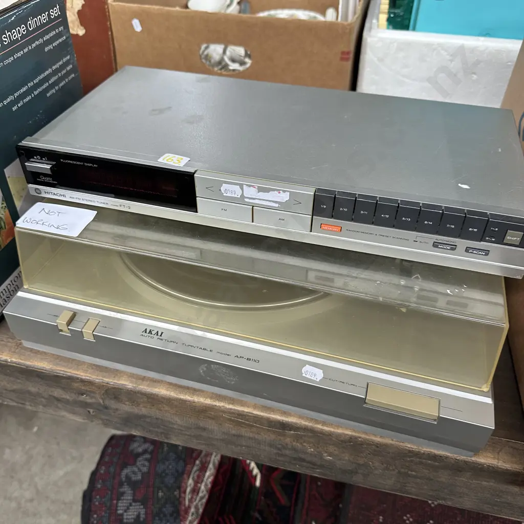 Working Tuner and Turntable not working Image 1++