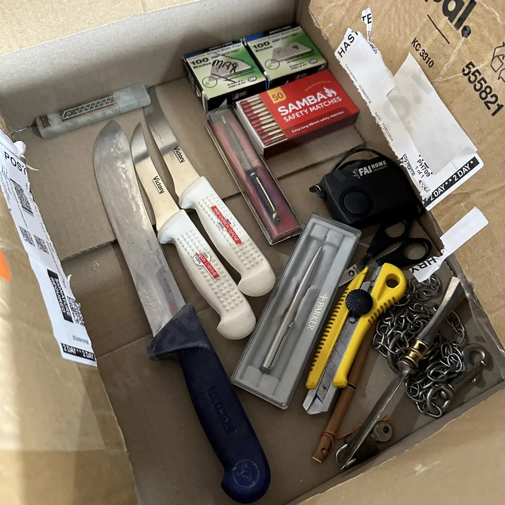 Knives, blades etc Image 1++