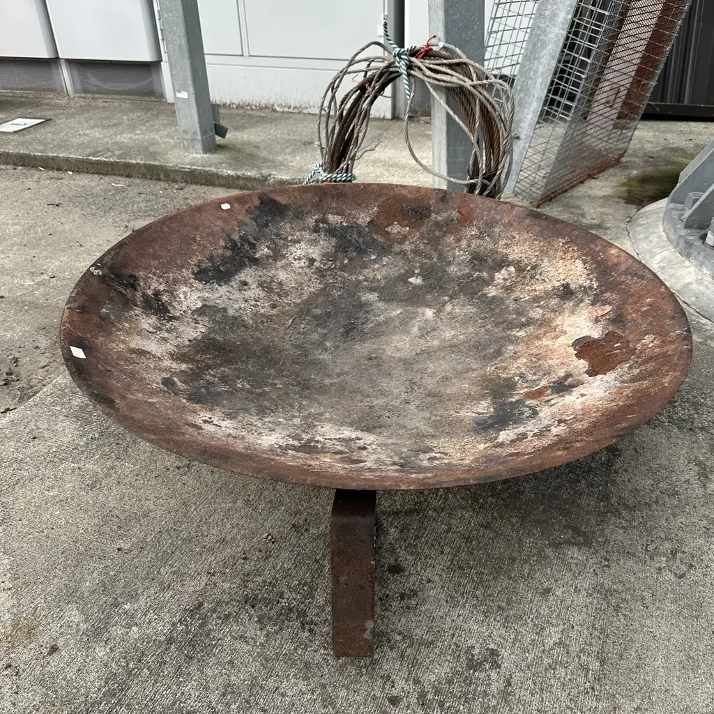 brazier and wire Image 1++