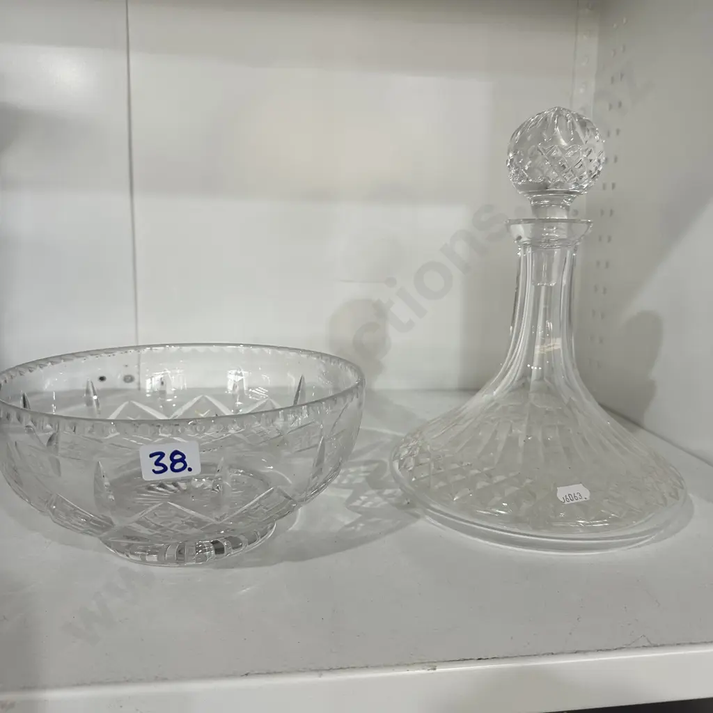 Crystal decanter and bowl Image 1++