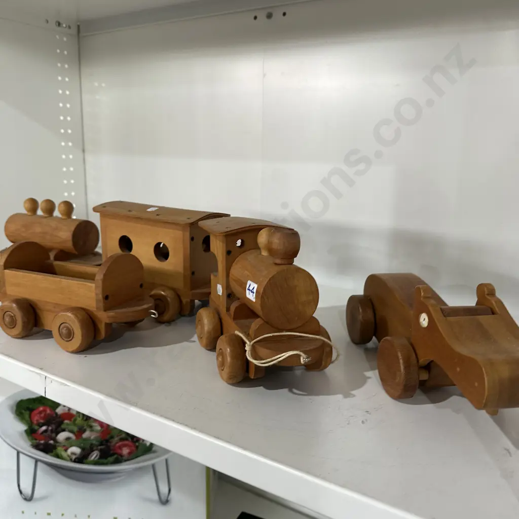 Wooden toys Image 1++
