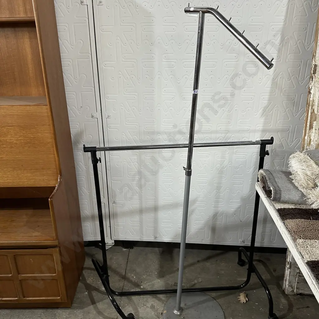 2 clothes racks Image 1++