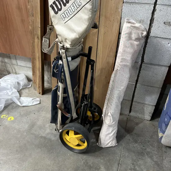 Golf set and teapee