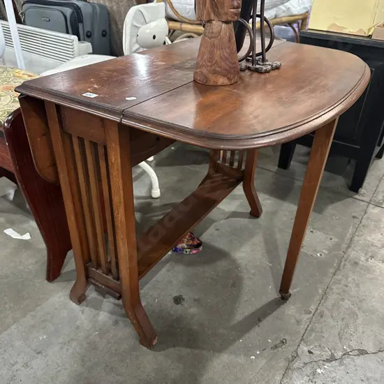 Dropside table