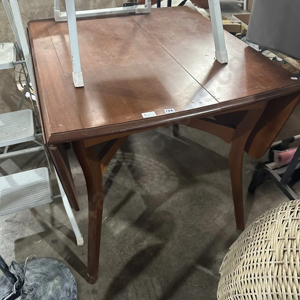 Table Image 1++
