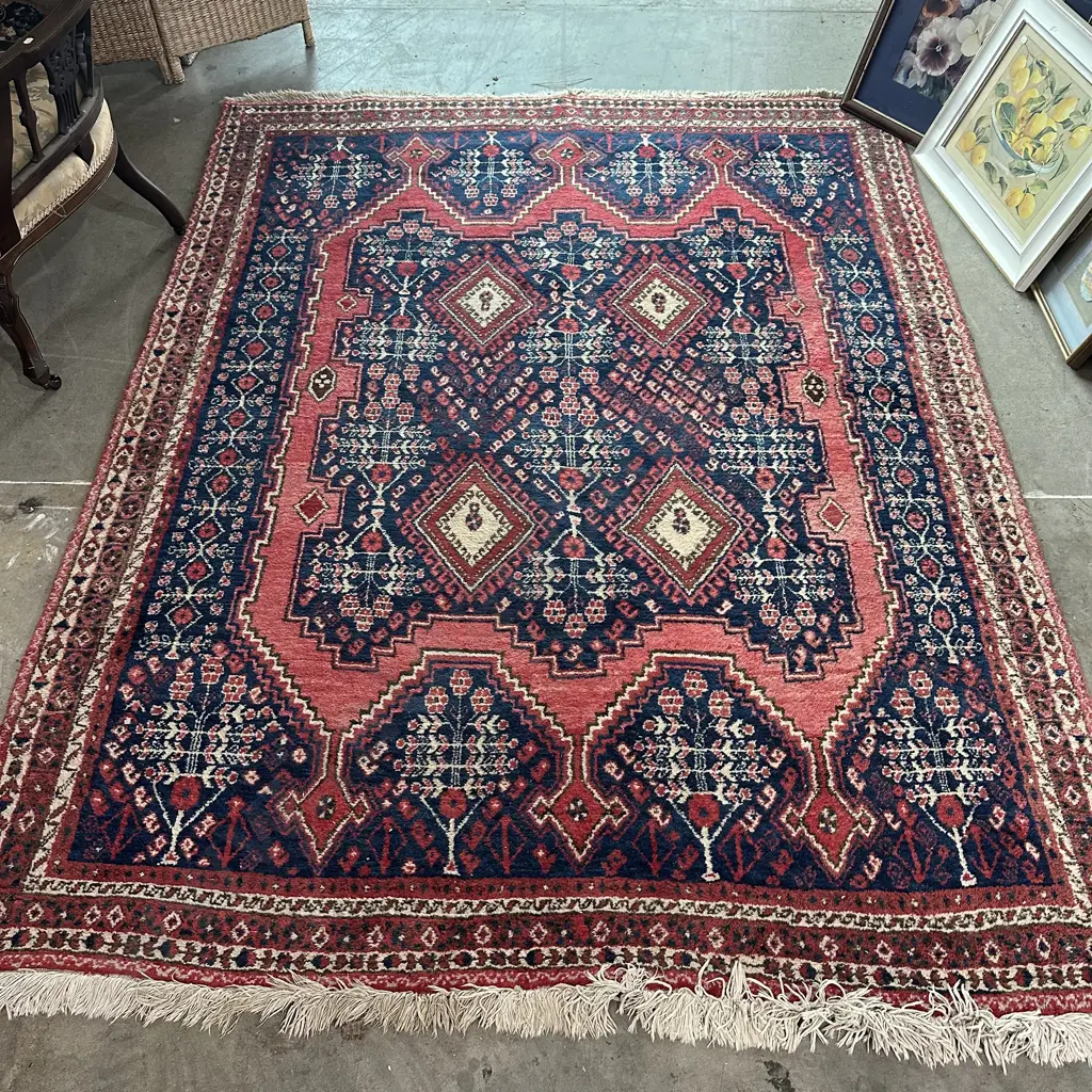 Persian rug 1600 x 2300 Image 1++