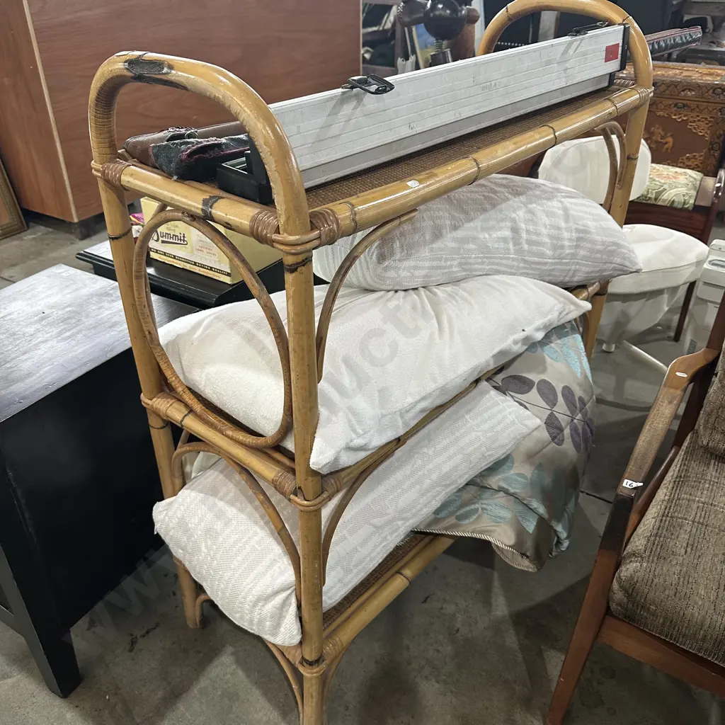 Cane shelf plus bedding Image 1++