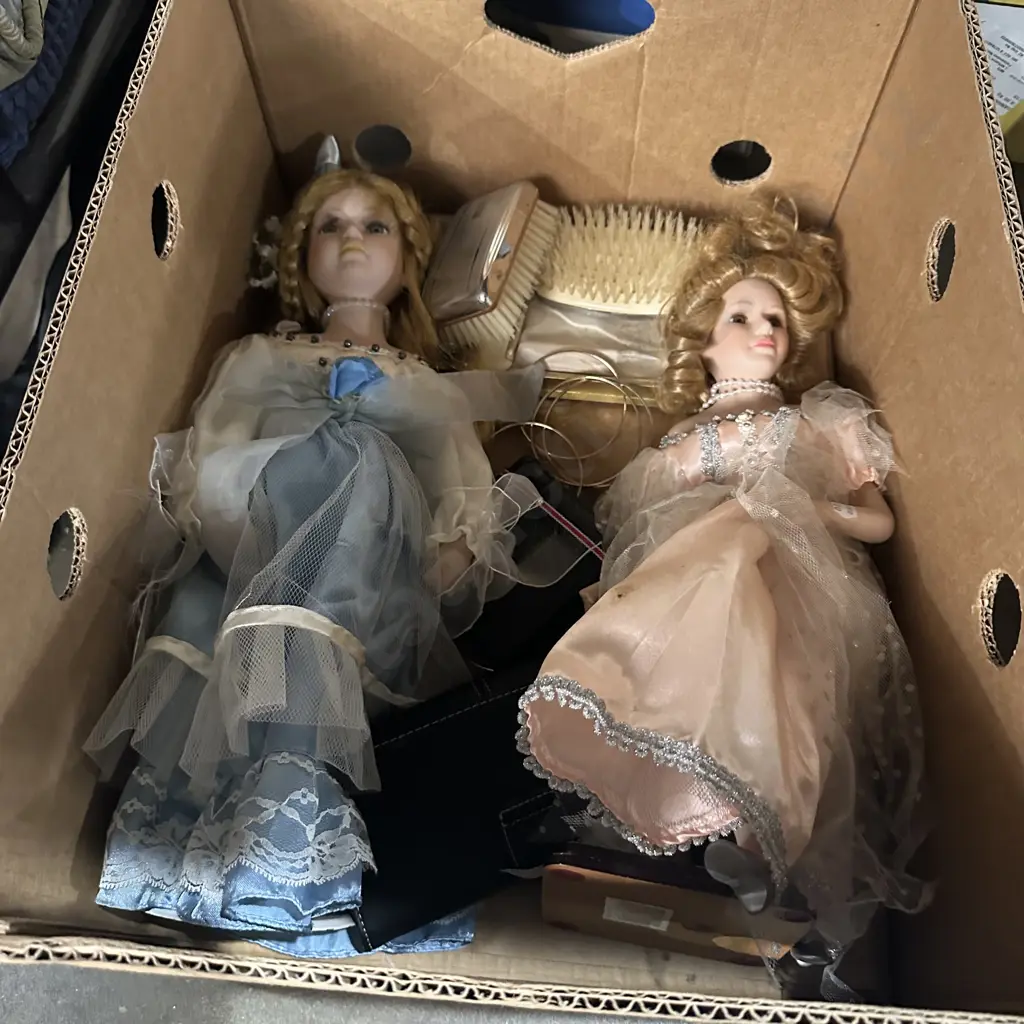 Dolls, bangles and wallets etc Image 1++