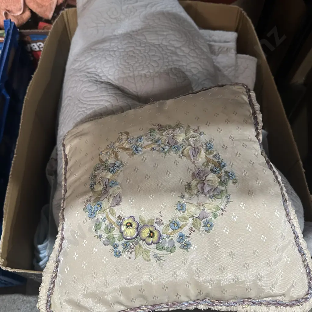 Bedding Image 1++
