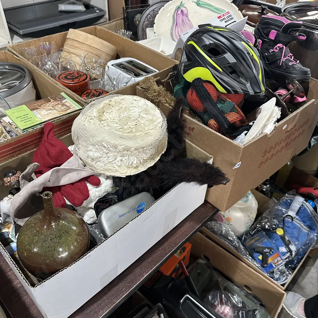 2 box skates, games, music etc Image 1++