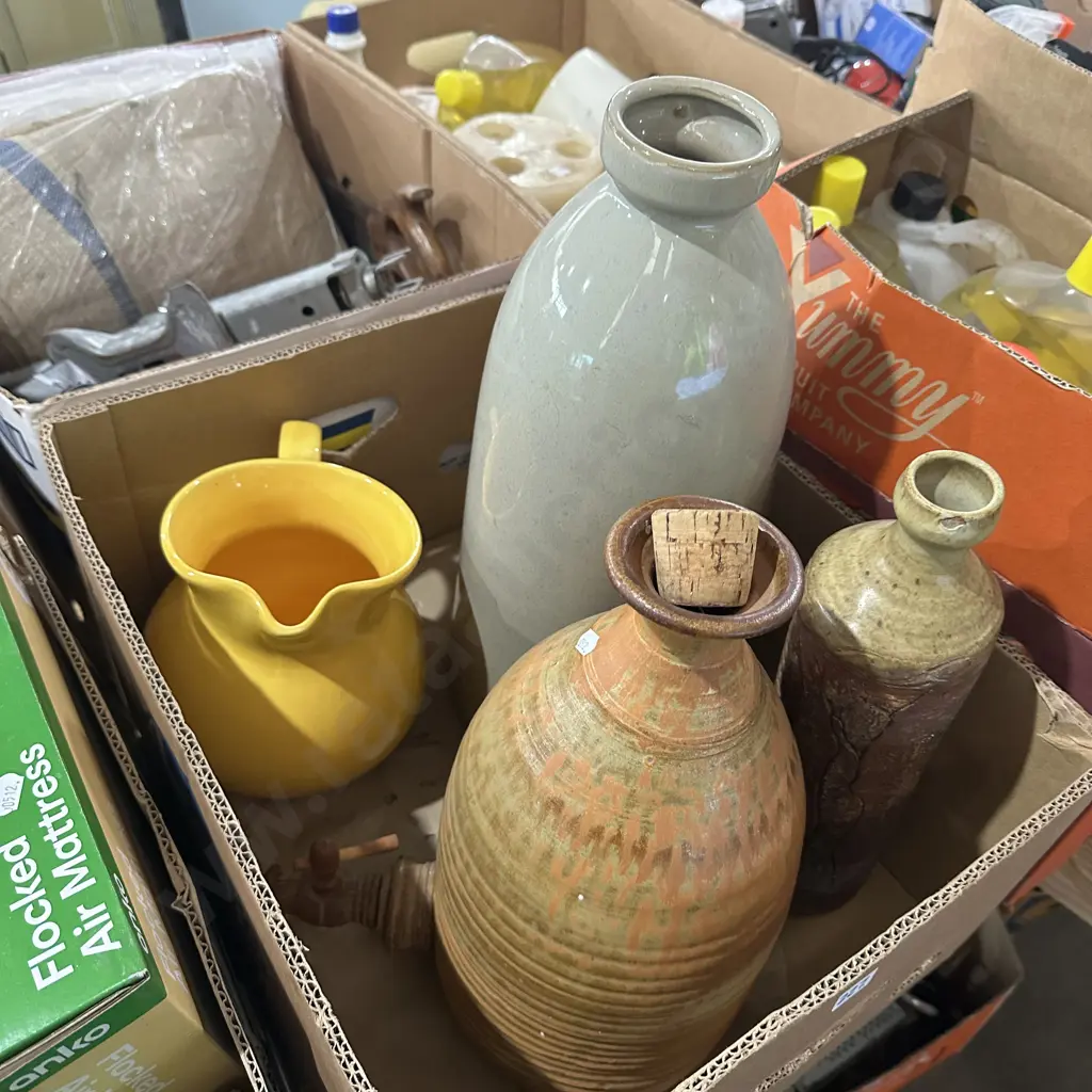 Vases and jug Image 1++
