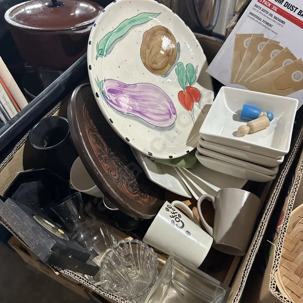 Large lot vac bags, crockery , platter etc Image 1++