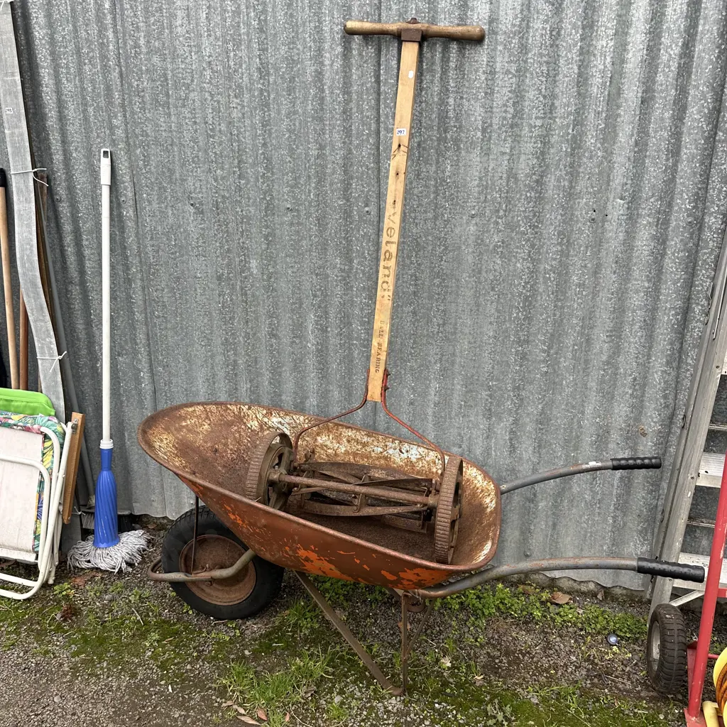 Push mower and barrow Image 1++