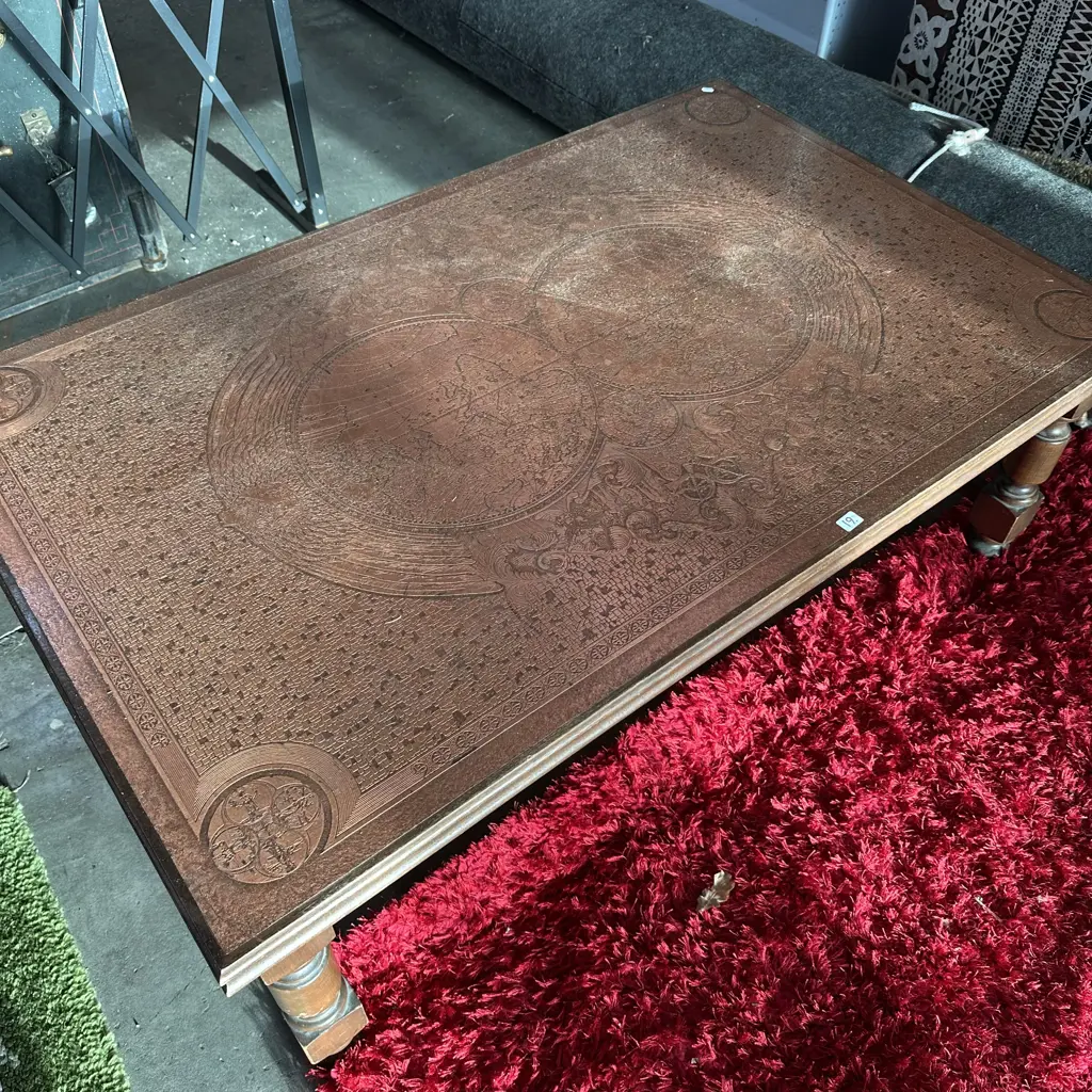 Copper top map of world coffee table Image 1++