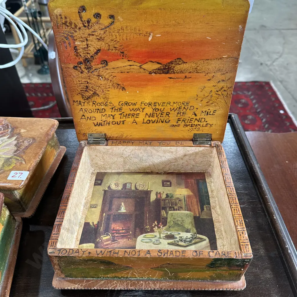 Jane Brenkley Maori folk art box Image 1++