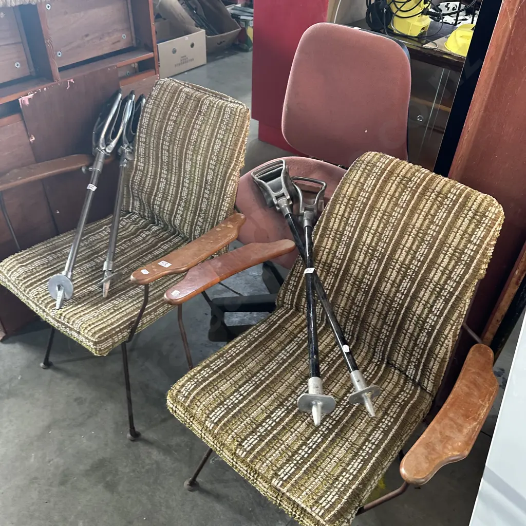Pr 60s chairs plus office chair Image 1++