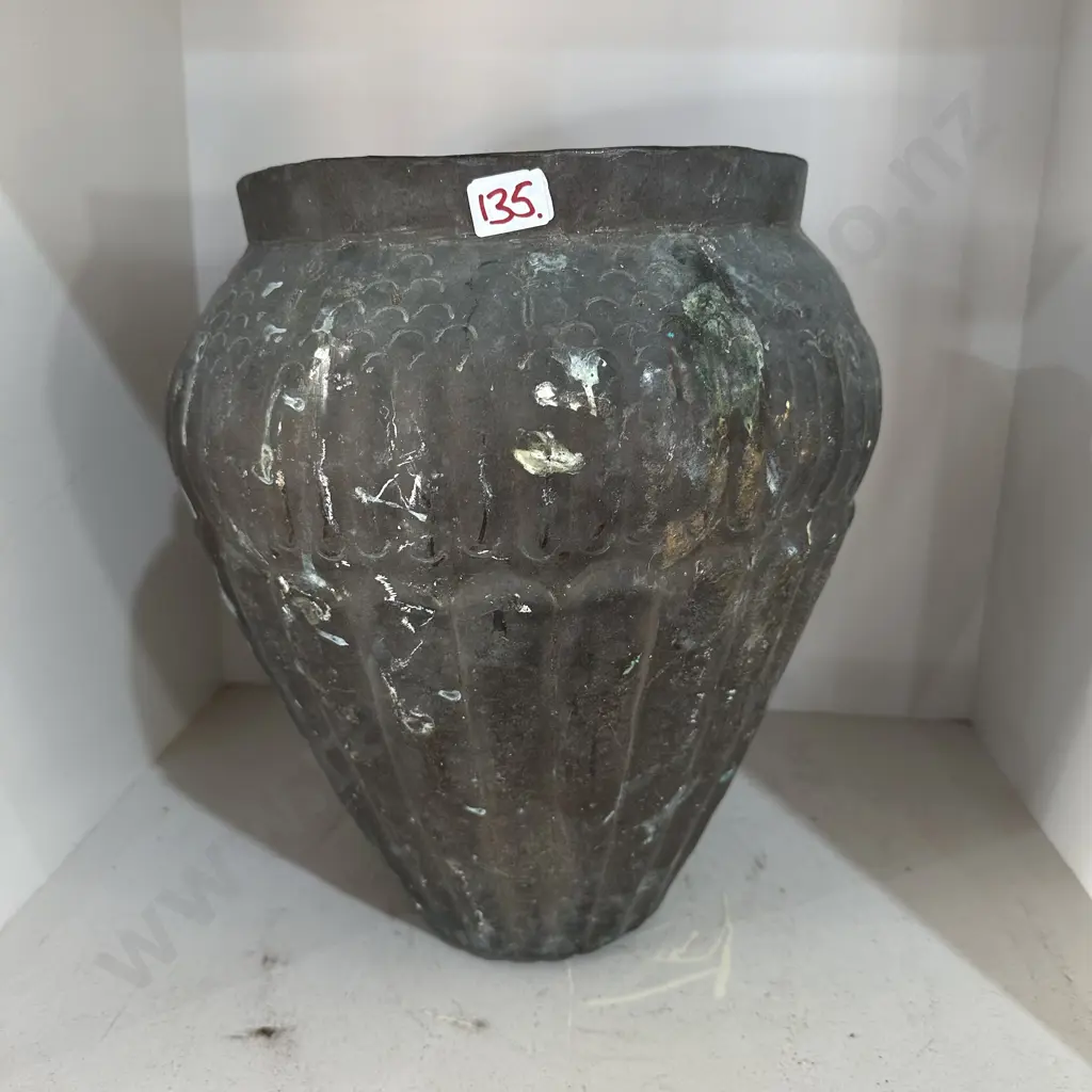 Large brass vase Image 1++
