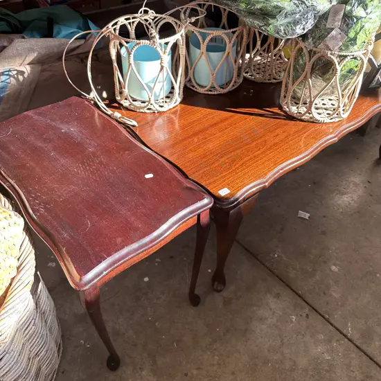 2 coffee tables