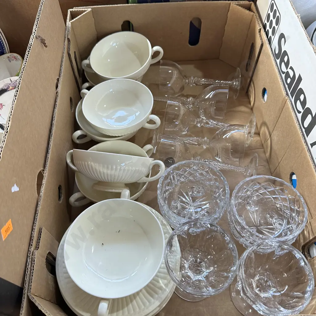Wedgewood and crystal Image 1++