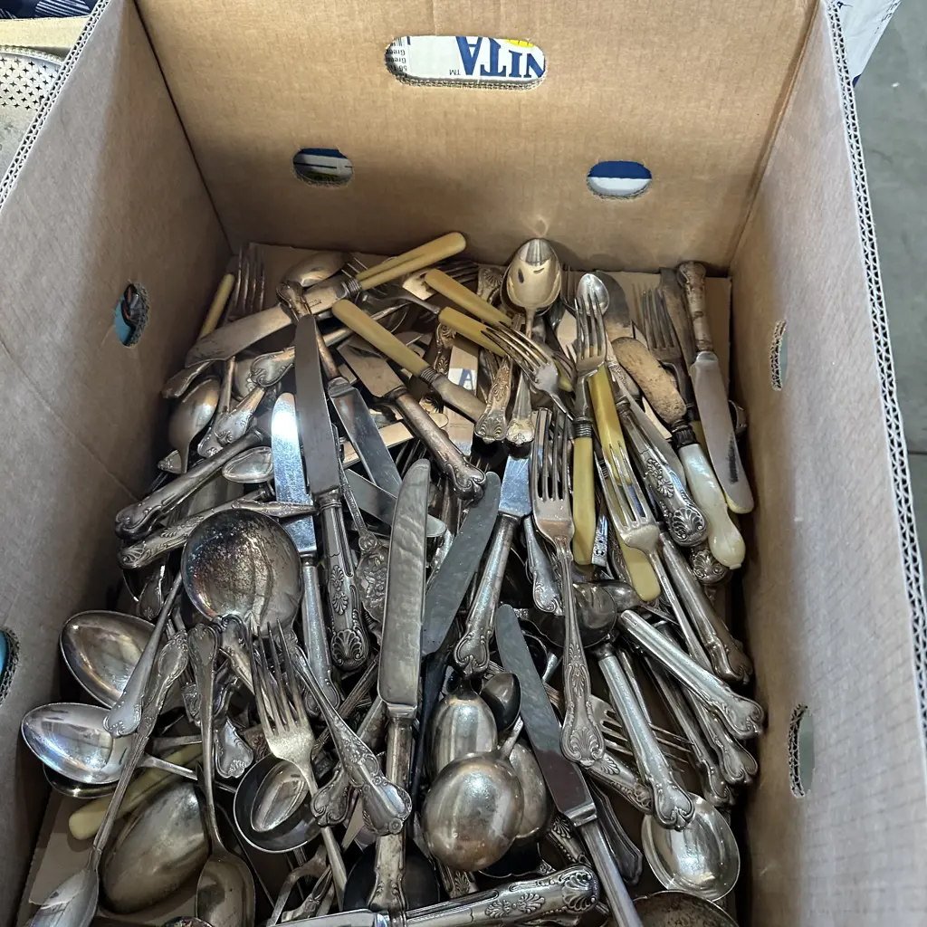 Large lot cutlery Image 1++