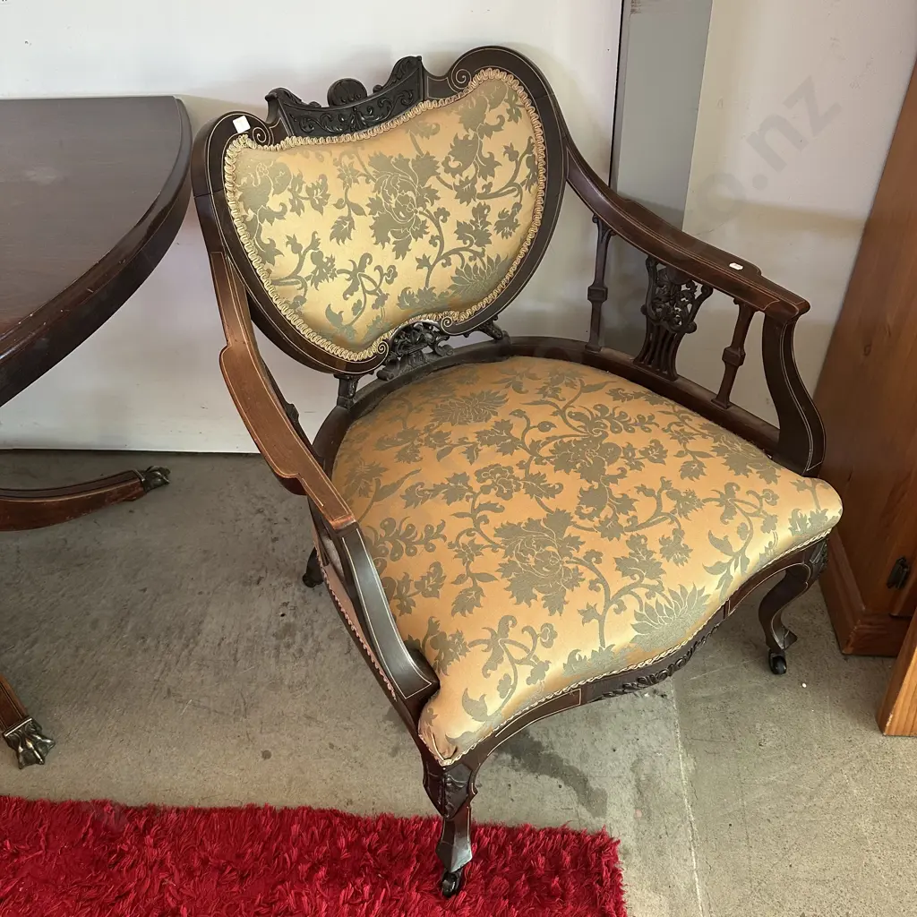 Sheraton revival Chippendale style chair (repair to front feet) Image 1++