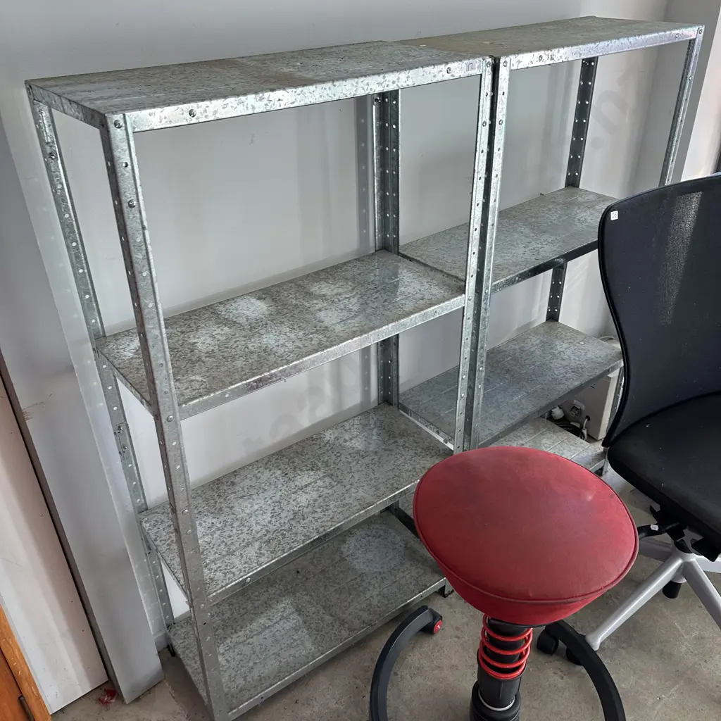 2 x metal shelves Image 1++