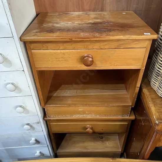 Pr solid bedsides