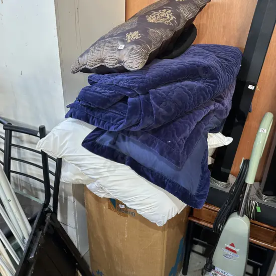 Large lot bedding