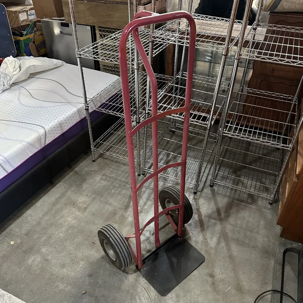 trolley Image 1++