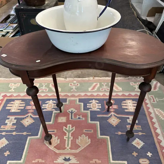 Wash stand