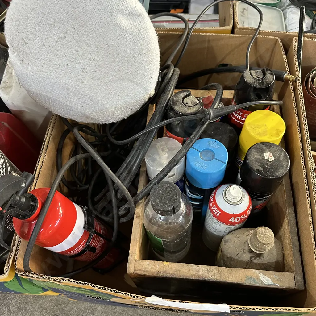 buffer, sprays, extingisher Image 1++