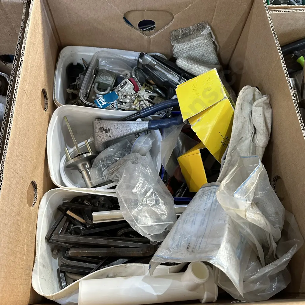 Alen keys, locks etc Image 1++