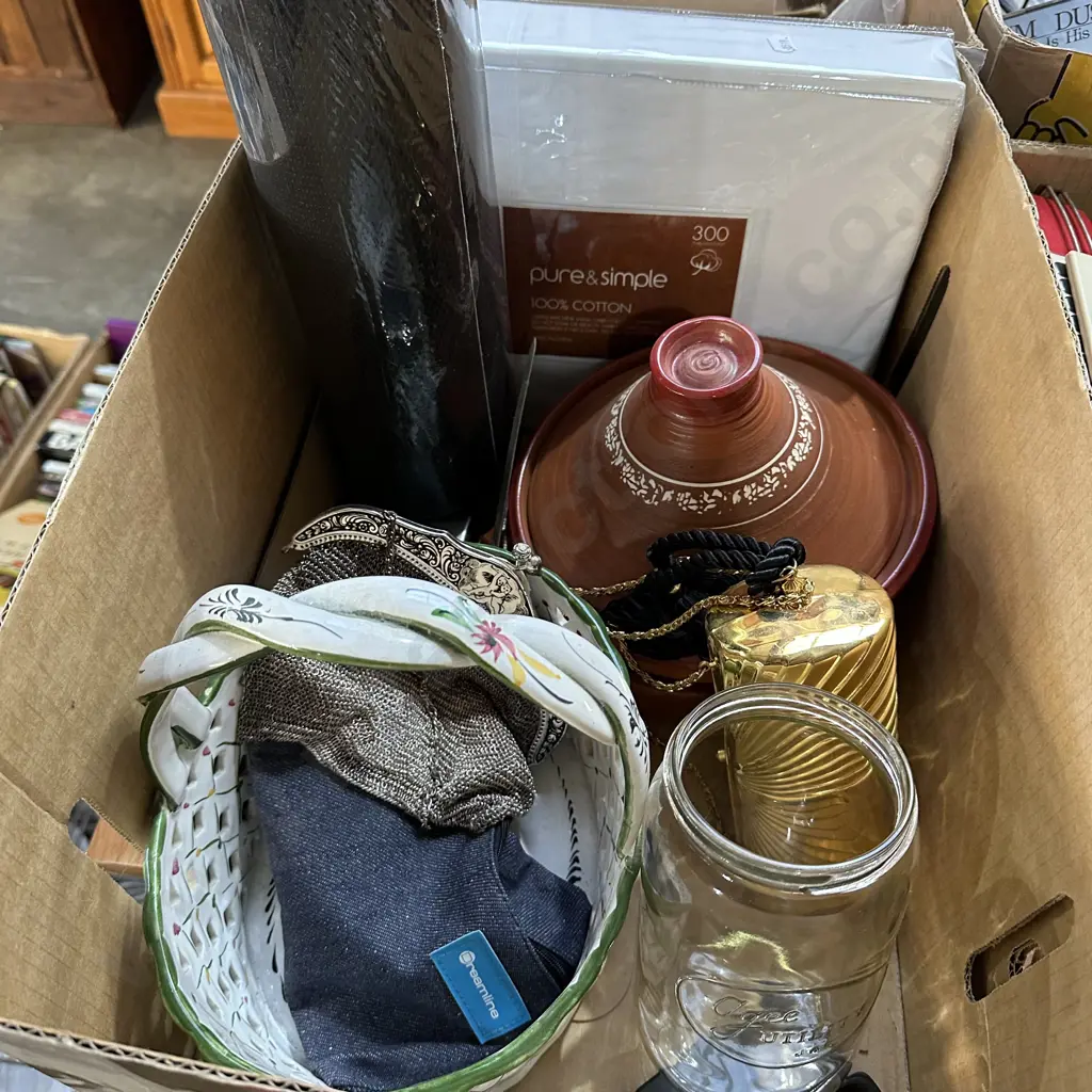 sheets, purses, cooker etc Image 1++